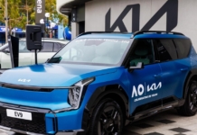 Kia celebra 25 anni di partnership e innovazione agli Australian Open 2026