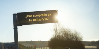 La DGT rectifica sobre los triángulos justo cuando la V16 pasa a ser obligatoria