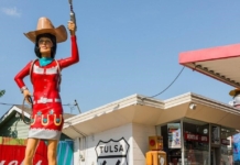 La mitica Route 66 compie cento anni La mitica Route 66 compie cento anni