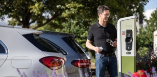 Ladestation-Mercedes