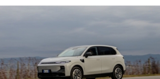 Leapmotor B10 REEV Hybrid è pronta per il debutto sul mercato italiano