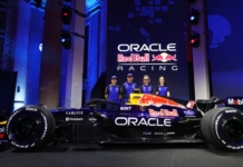 Presentazione livrea Red Bull 2026, Detroit: Max Verstappen, Isack Hadjar, Laurent Mekies e Alisha Palmowski - Foto: Red Bull Content Pool