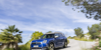 Mini Countryman E aumenta l'autonomia a oltre 500 chilometri