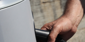 Mobilità elettrica, a Lucca installate 8 nuove colonnine