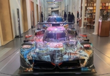 Oltre 10.000 visitatori a Milano per il Bmw Art Cars