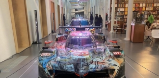 Oltre 10.000 visitatori a Milano per il Bmw Art Cars