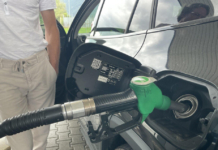 Per i carburanti arrivano i rincari