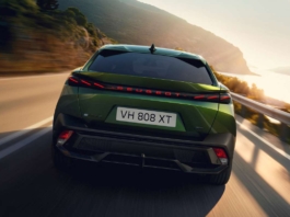 Peugeot acaba de meter esto en el 408 por primera vez… y es de esas cosas que te hacen girar la cabeza en la calle