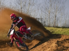 Più performance per Ducati Desmo450 MX Factory