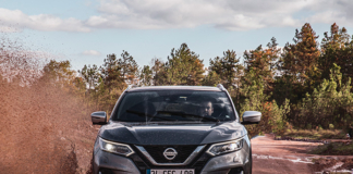 Prova su strada: NISSAN QASHQAI UEFA CHAMPIONS LEAGUE! | Rivista automobilistica
