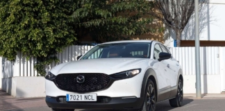 Prueba Mazda CX-30 2.5 e-SKYACTIV G 140 CV: motor atmosférico de los que a día de hoy cuesta encontrar