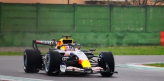 Racing Bulls, debut on track in Imola for the VCARB03. Some hiccups for Lindblad
