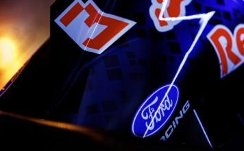 Red Bull, Vowles' applause: "Great number of laps with their own power unit"
