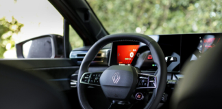 Renault Clio, fino a 29 sistemi Adas per una guida più sicura e assistita