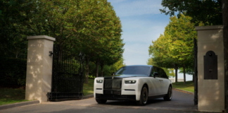 Spectacular, Singular and Distinctly Successful: Rolls-Royce Presents Bespoke Trends, Innovations and Achievements in 2025