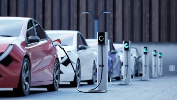 Vital warnings for electric vehicle owners: Here are 5 mistakes that drain battery life!
