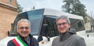 A Urbania inaugurato il nuovo bus da 28 posti finanziato dalla Regione