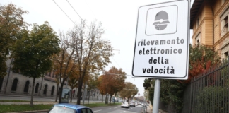 Assessora Bologna, 330 veicoli controllati e 136 verbali in via Amendola in un mese
