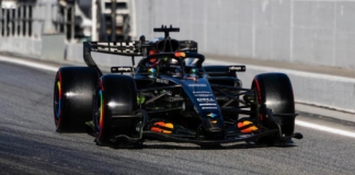 Lando Norris McLaren MCL40 F1