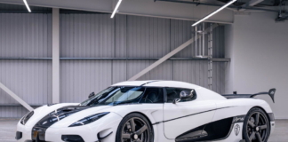 Collecting Cars Sealed Bids combines hypercars, racing legends and iconic Italian supercars in latest drop