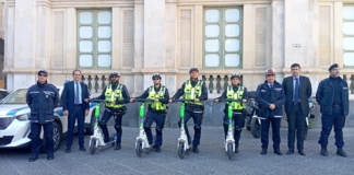 Comune di Catania, servizio 'smart police' con vigili in monopattino
