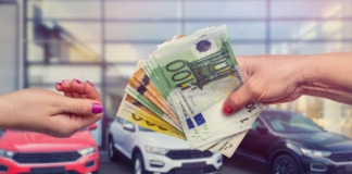 Contrato de compraventa de un coche: modelo, qué es y cómo rellenarlo para no tener problemas