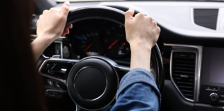 Dirección asistida: qué es, cómo funciona y por qué a veces está más dura de lo normal