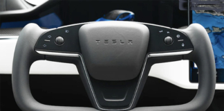 Dopo le maniglie elettriche a filo, Cina mette al bando i volanti aperti a cloche