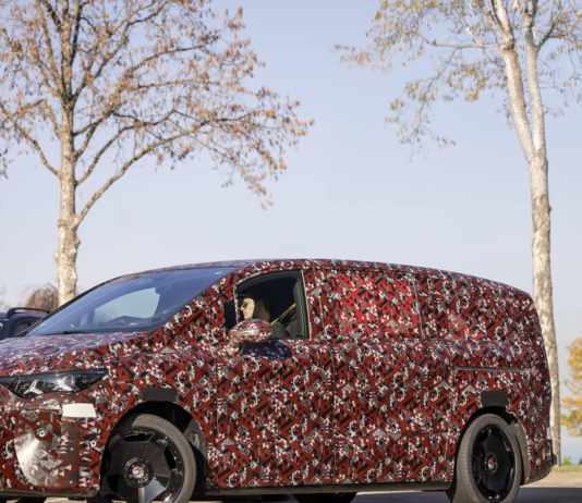 Elevata maneggevolezza per Mercedes VLE