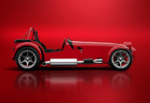 Evolve senza cambiare la Caterham Seven nel suo 52mo anno di produzione