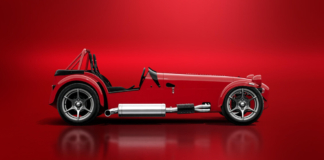 Evolve senza cambiare la Caterham Seven nel suo 52mo anno di produzione