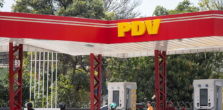 Il Venezuela lancia benzina top al doppio del prezzo della normale