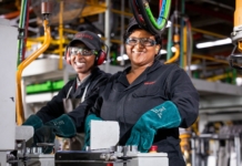 Isuzu Motors South Africa Charts Future with ‘Moving the World – For You’ Philosophy