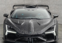 Lamborghini Revuelto con il trattamento Mansory diventa la Carbonado X