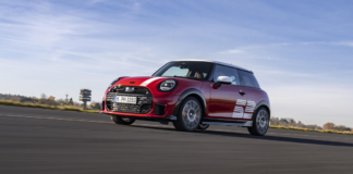 Mini 1965 Victory Edition, l'edizione speciale che celera le gesta sportive
