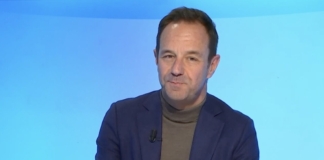 Renault, elettrico resta obiettivo 2035 ma servono regole uguali per tutti