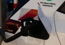 Supermarkt-Parkplätze als Lademöglichkeit für gewerbliche E-Flotten