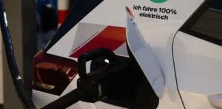 Supermarkt-Parkplätze als Lademöglichkeit für gewerbliche E-Flotten