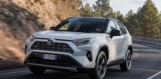 Toyota halts orders for new hybrid SUVs due to high demand and global parts shortage
