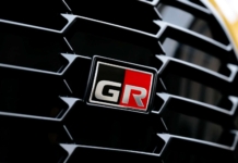 Toyota ofrece este modelo híbrido que consume 3,8 l/100 km, tiene 44CV más que antes y etiqueta ECO  por 99 euros al mes