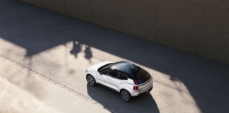 Volvo EX30 si aggiorna nei contenuti tra tecnologia e design