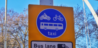 Wise up on box junctions, bus lanes and zigzags, says GEM 