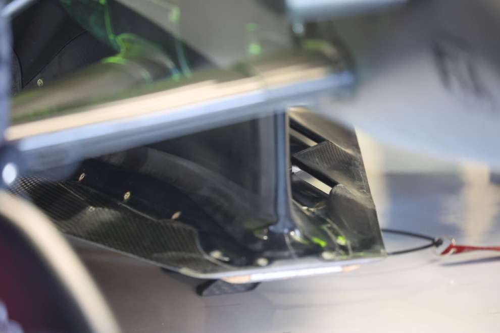 Audi R26 F1 background