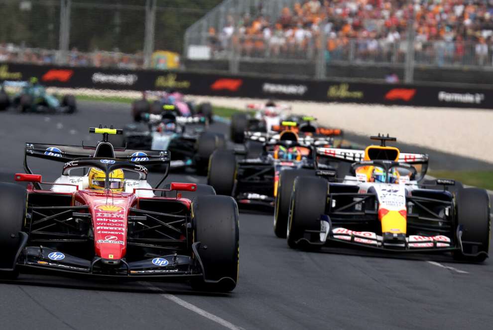 Hamilton (Ferrari) and Lindblad (Racing Bulls)