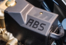 ABS del coche: qué es, qué significa el testigo y qué hacer si se enciende en marcha