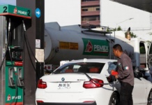 Accise mobili in Messico per bloccare il prezzo della benzina