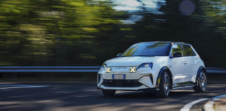 Alpine A290, comfort e sicurezza di bordo