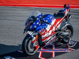 Aprilia dedica la speciale X 250TH alla dichiarazione d'indipendenza degli Stati Uniti