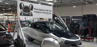 Aptera solar EV ilk kez montaj hattından çıkıyor

