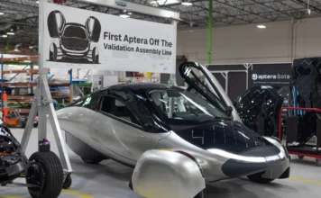 Aptera solar EV ilk kez montaj hattından çıkıyor
